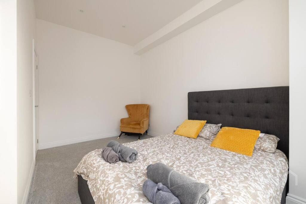 2 Bed Flat -Zone 1-4 London Lejlighed Thornton Heath Eksteriør billede
